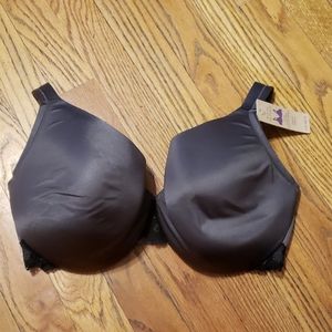 NWT Gray w/ Black Lace Satin Full Support Bra